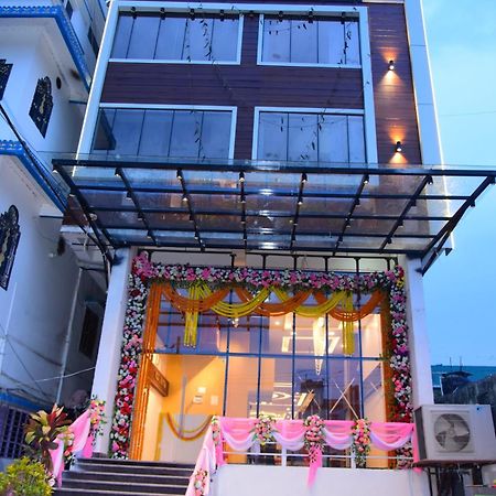 Hotel Pavitra Purnia Zewnętrze zdjęcie