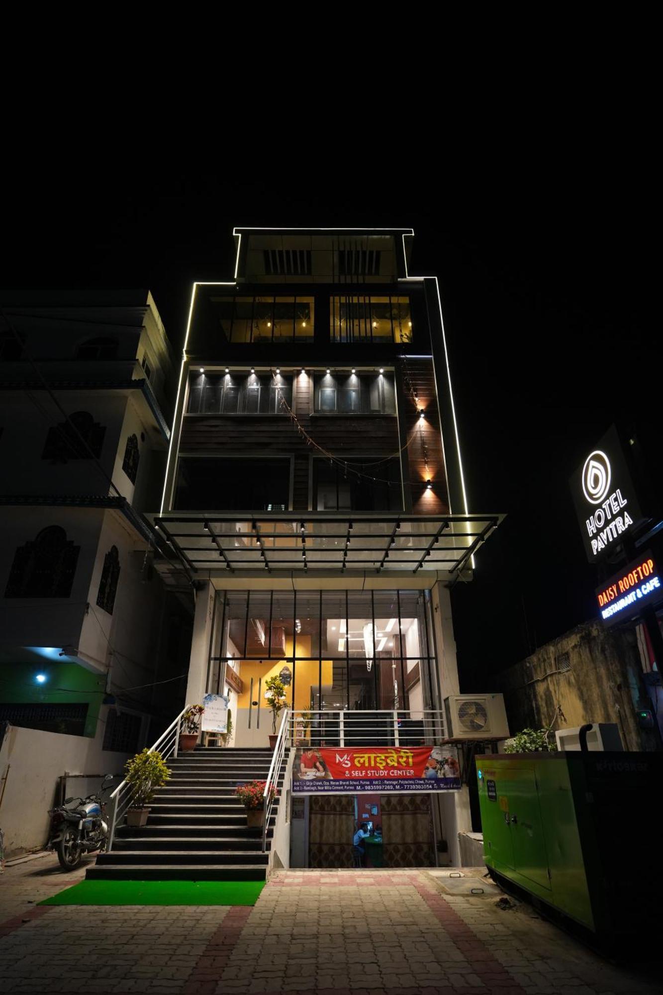 Hotel Pavitra Purnia Zewnętrze zdjęcie